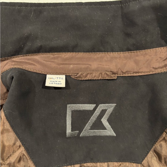 Cutter and Buck Men’s Quilted Car Coat - Picture 2 of 5